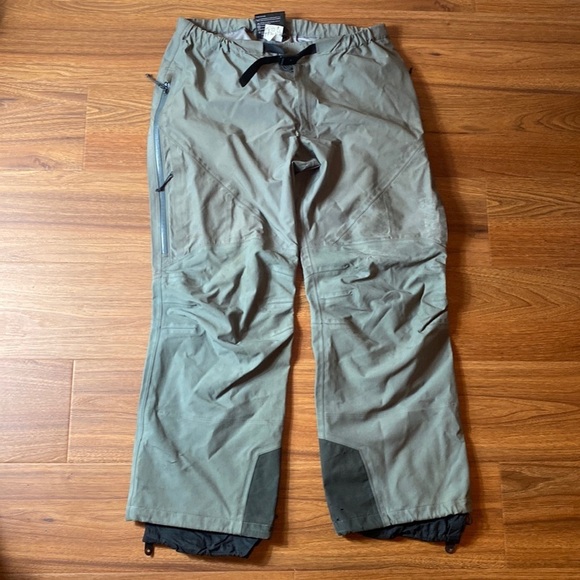 Arc'teryx Other - Arc’teryx goretex ski/snowboard mens XL two tone gray pants